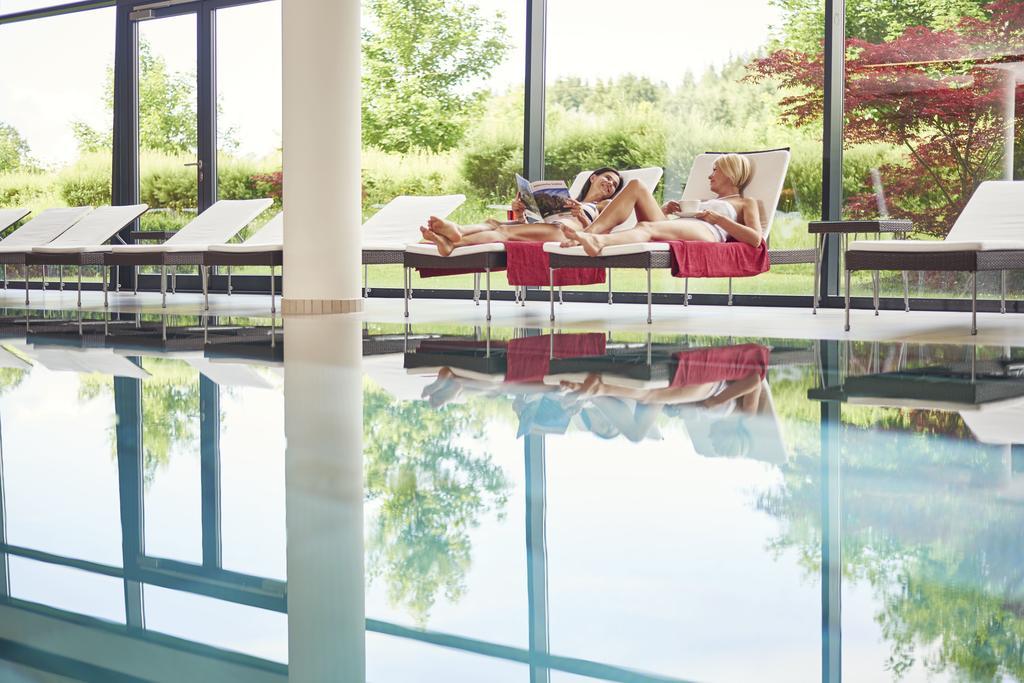 Spa Hotel Bruendl Bad Leonfelden Buitenkant foto