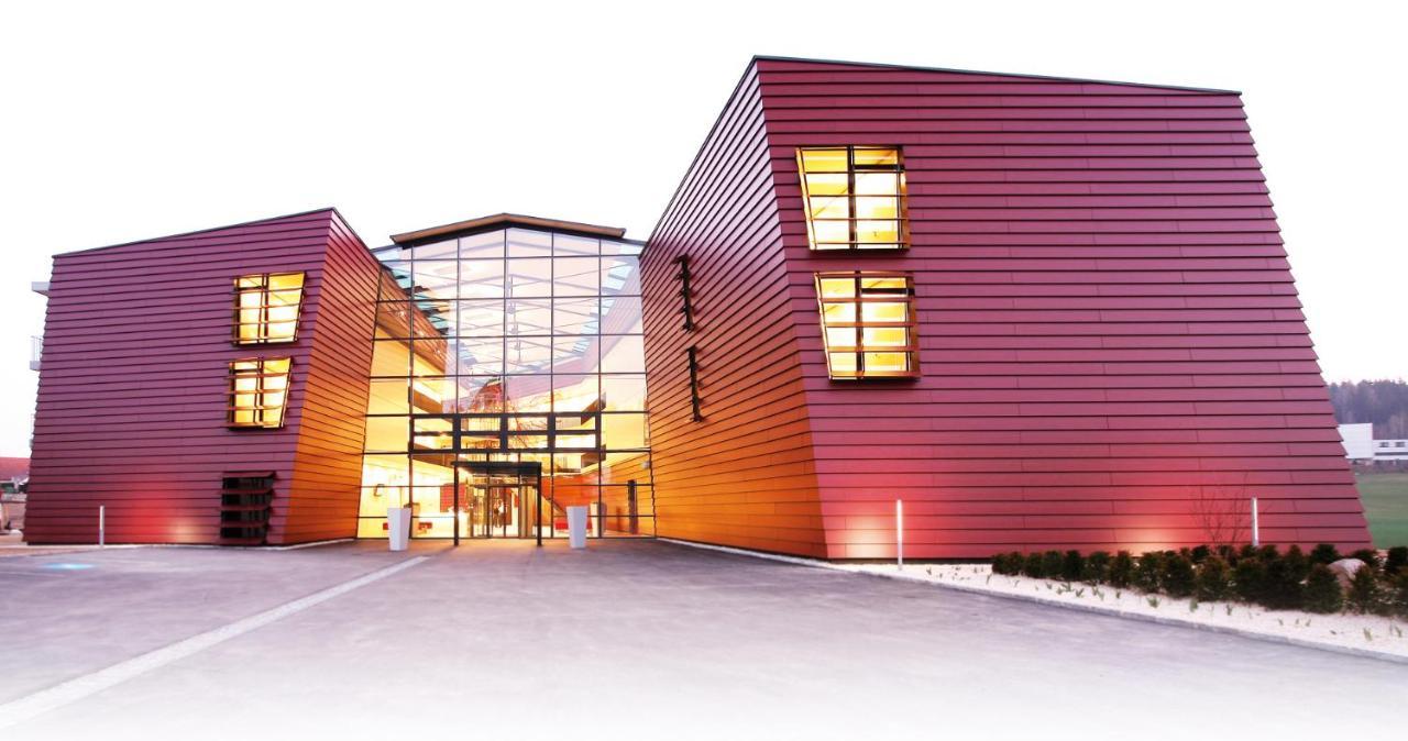 Spa Hotel Bruendl Bad Leonfelden Buitenkant foto